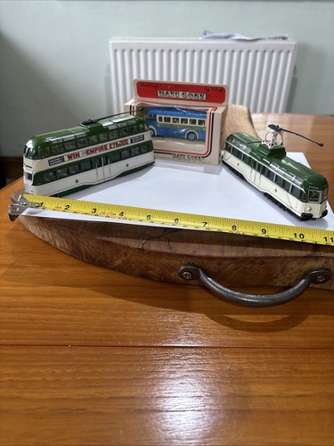 Corgi trams plus 1 - corgi,