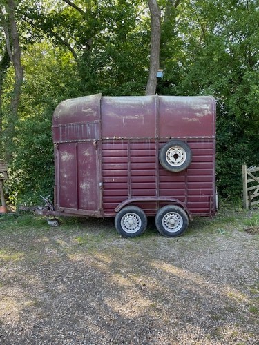 Bahill horse trailer - bahill,