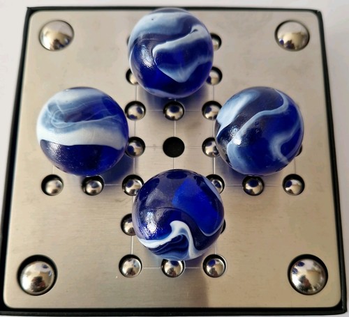 Lot blue swirl glass - of,