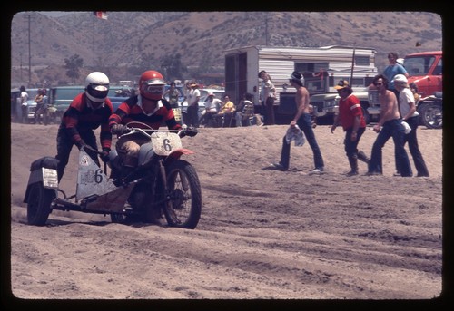 Sl24 slide 1970 - 1970's, sidecar