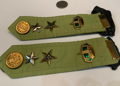 Vintage military badges - military,