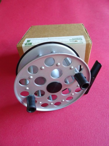 Very good little used - used, boxed