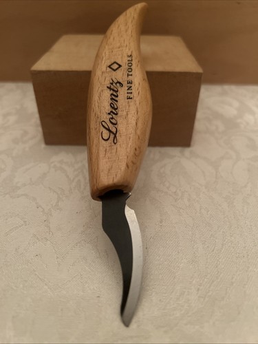 Flexcut style pelican carving - style,