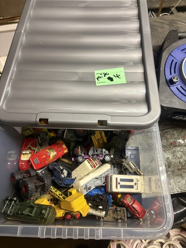 Hot wheels matchbox ect - wheels,,