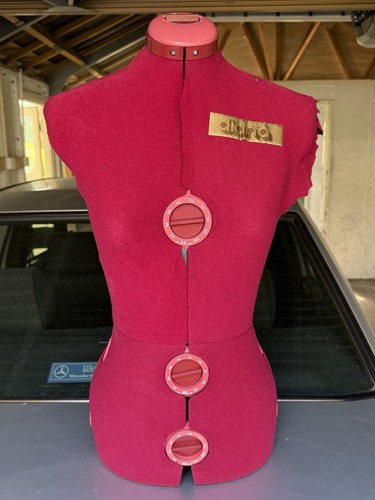 Adjustable female dressmaking - adjustable,