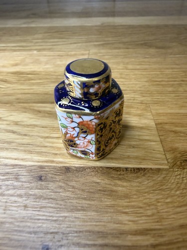 Antique royal crown derby - royal,