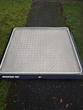 Mountain Top Style HD+ Chequered Aluminium Lift-Up Cover