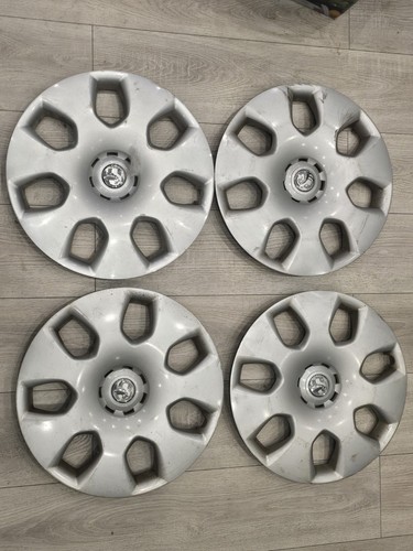 Vauxhall wheel trims hub - vauxhall,