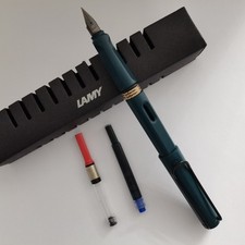 New Lamy Fountain  Limited Safari Dark Green EF Nib Pen atrovirens