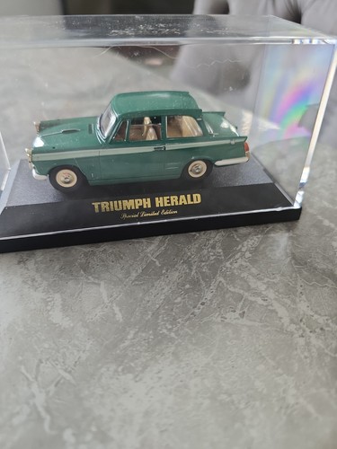 Lledo vanguards va5004 triumph - lledo,