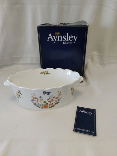 Vintage aynsley cottage - cottage, garden
