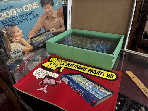 Vintage 200 one electronics - 200,