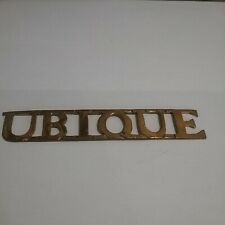 WW1 period Royal Artillery Badge ( Ubique )