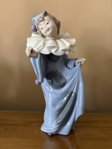 Nao lladro figurine - nao,