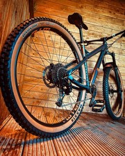 Orange Crush 29 Mountain Bike Absolutely Mint Size Medium hard tail MTB 