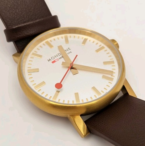 Mondaine sbb swiss railways - ​mondaine,