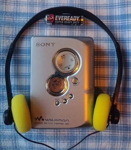 Serviced vintage sony - vintage, walkman