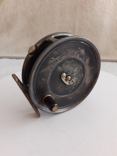 Vintage hardy uniqua - 3, 5/8"