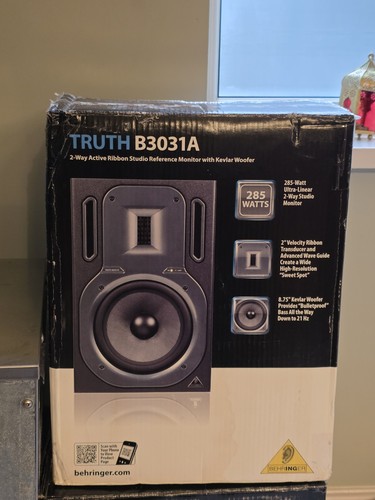 Behringer truth b3031a speaker - behringer,
