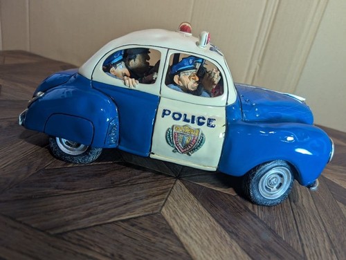 Guillermo forchino police car - police,