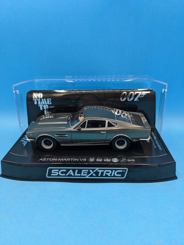Scalextric c4203 james bond - james,