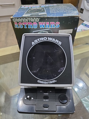 Astro wars grandstand 1981 - grandstand,