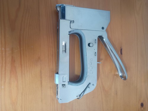Rapid heavy duty manual staple - duty,