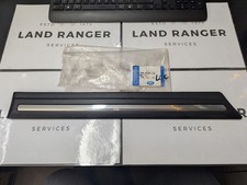 GENUINE LAND ROVER - RH REAR DOOR RUBBING STRIP WITH CHROME INSERTS - AWR4338LUZ