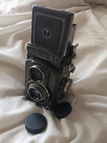 Vintage yashica 44 compact - vintage, yashica-