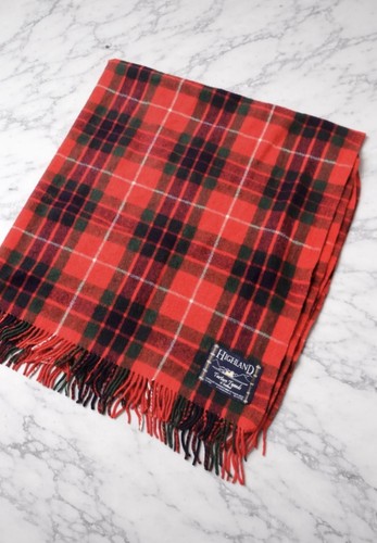 Highland tweeds red - tweeds,