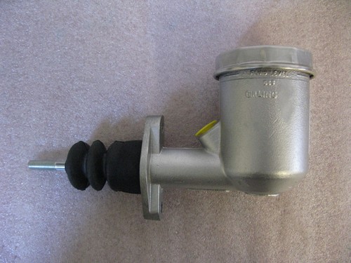 Girling brake master cylinder