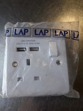 LAP 13A 1-Gang SP Switched Socket + 2.1A 10.5W 2-Outlet Type A USB Charger White