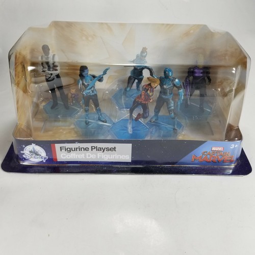 Disney store captain - captain, marvel
