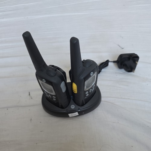 Motorola xtr446 walkie talkies - motorola,
