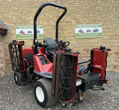 Toro t4240 gang mower triple - gang,