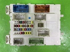 FORD FOCUS MK3 BCM BODY CONTROL MODULE FUSE BOX BV6N14A073DJ 2011-2014