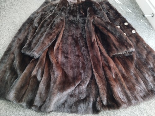 Dark brown real mink - dark,