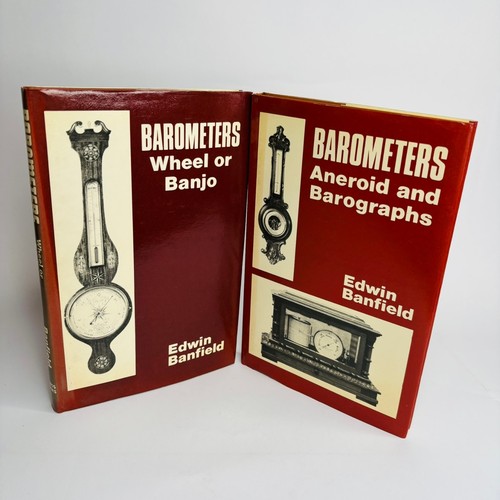 Lot barometer books - 2,