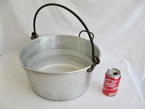 Wide jam pan funnel - wide,