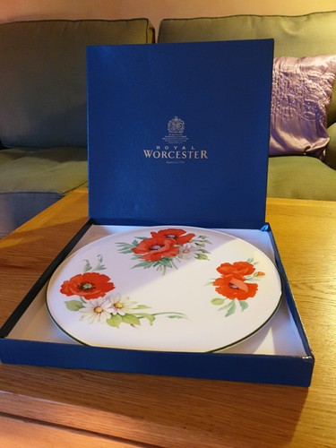 Royal worcester poppies - royal, cake