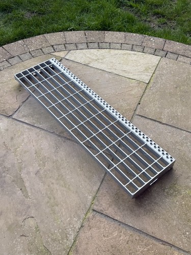 Galvanised industrial steel - galvanised,