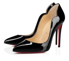 CHRISTIAN LOUBOUTIN HOT CHICK