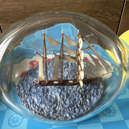 Vintage ship bottle - in,