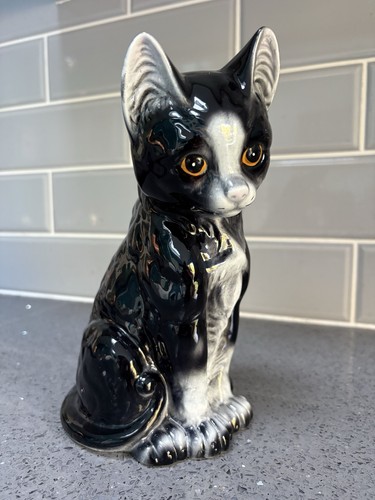 Black white cat ornament - black,