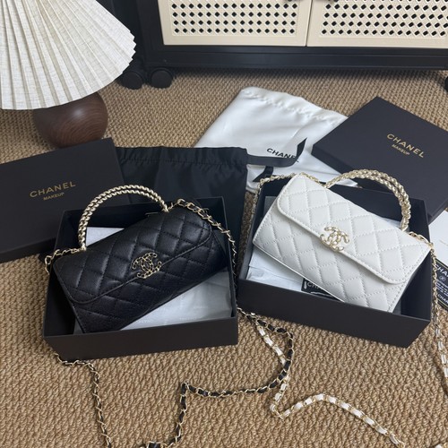 Chanel vip quilted top - vip, handle
