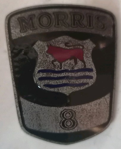 Vintage morris bonnet - bonnet, badge