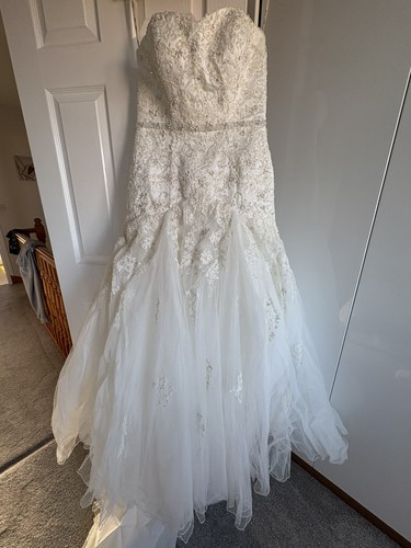 Wedding dress mark - mark, size