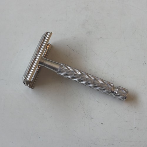 Vintage gillette razor - vintage,