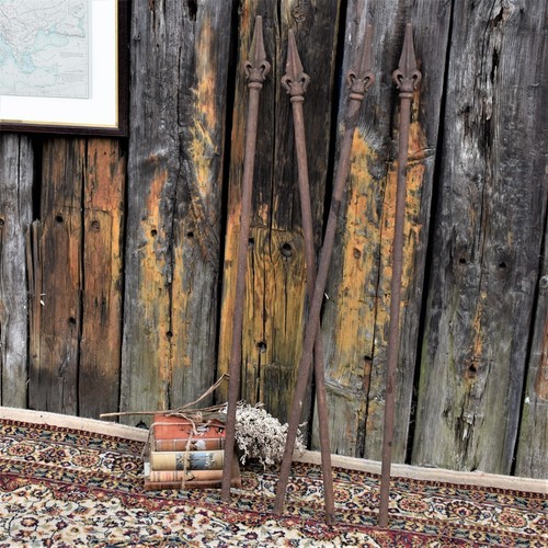 Antique salvaged fleur lis - fleur, de