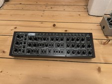 Behringer Pro 1 Mono Analogue